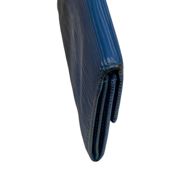 Louis Vuitton Epi Toledo Blue Viennois Wallet 1996 Made in Spain - Picture 10 of 15